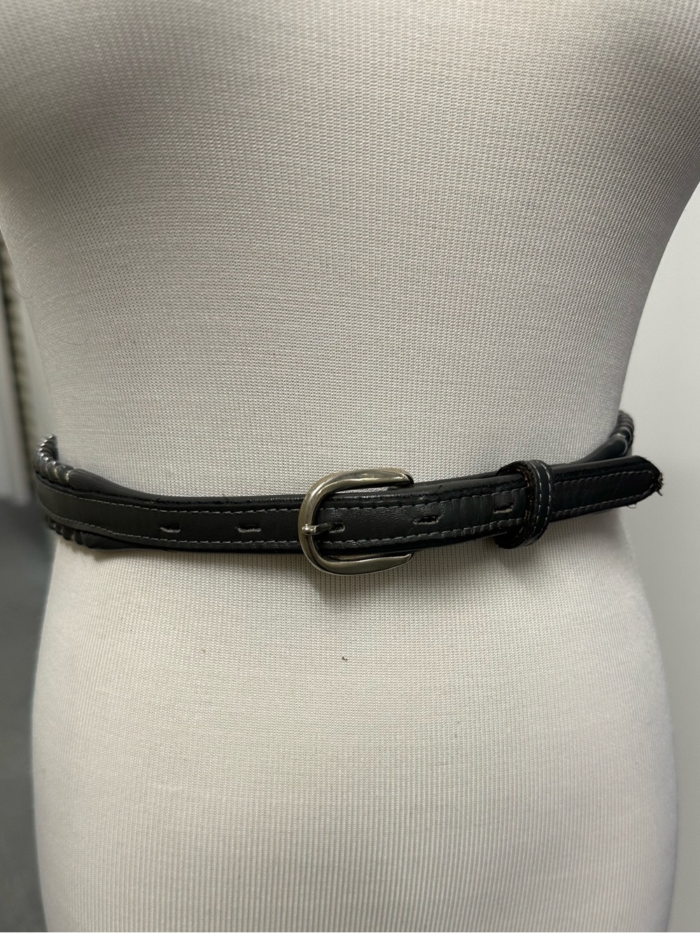 Women's Gray Leather Silver Stitch-Detail Belt with Silver Buckle